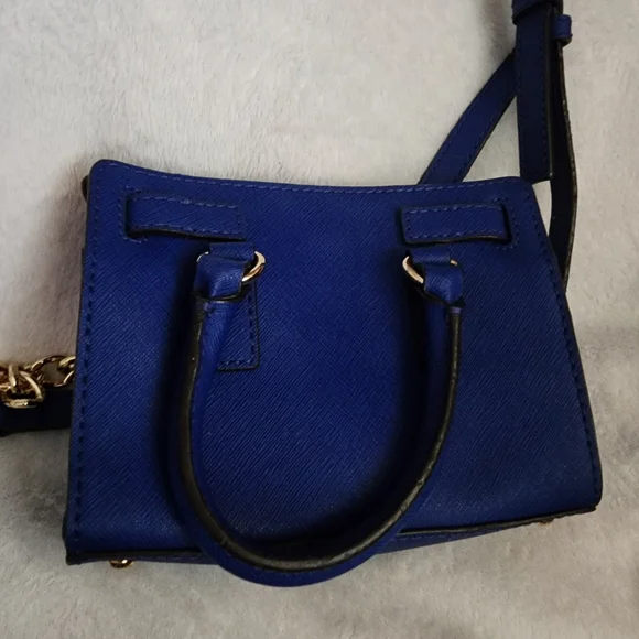 Michael Kors Mini Blue Handbag with Gold Accents - Picture 4 of 7